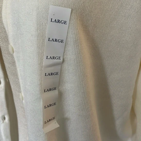 Croft & Barrow Ivory Button Front Cardigan - Picture 2 of 6